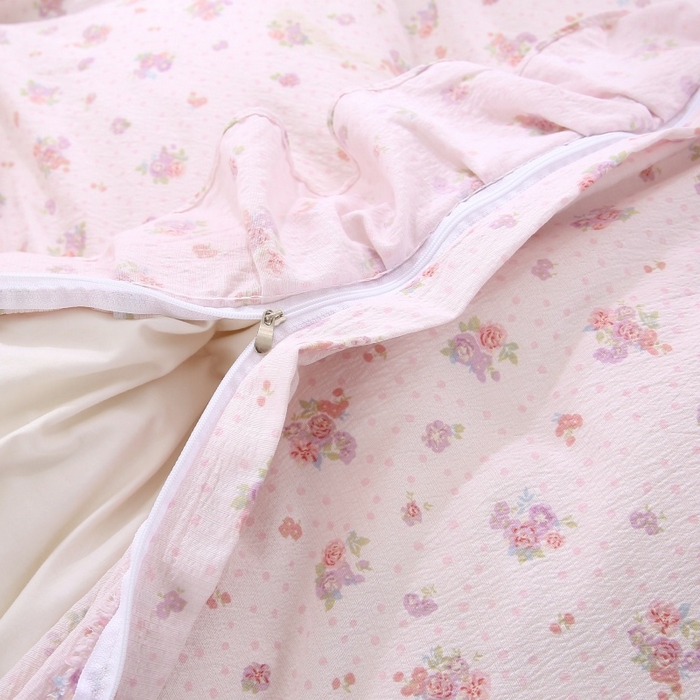 91家纺网 家纺一手货源 找家纺 欧妮家纺 2026新款A类双层纱蕾丝花边床裙四件套 相思-樱桃红