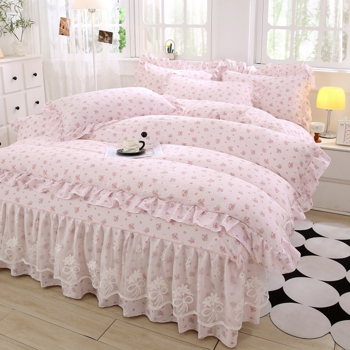 91家纺网 家纺一手货源 找家纺 欧妮家纺 2026新款A类双层纱蕾丝花边床裙四件套 相思-樱桃红