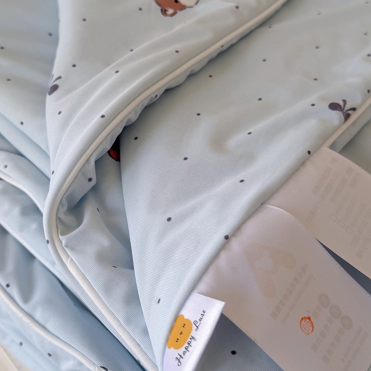 91家纺网 家纺一手货源 找家纺 金梦拉家纺 2026春夏新款锦氨凉感丝印花系列夏被空调被夏凉被 奶蓝小狗