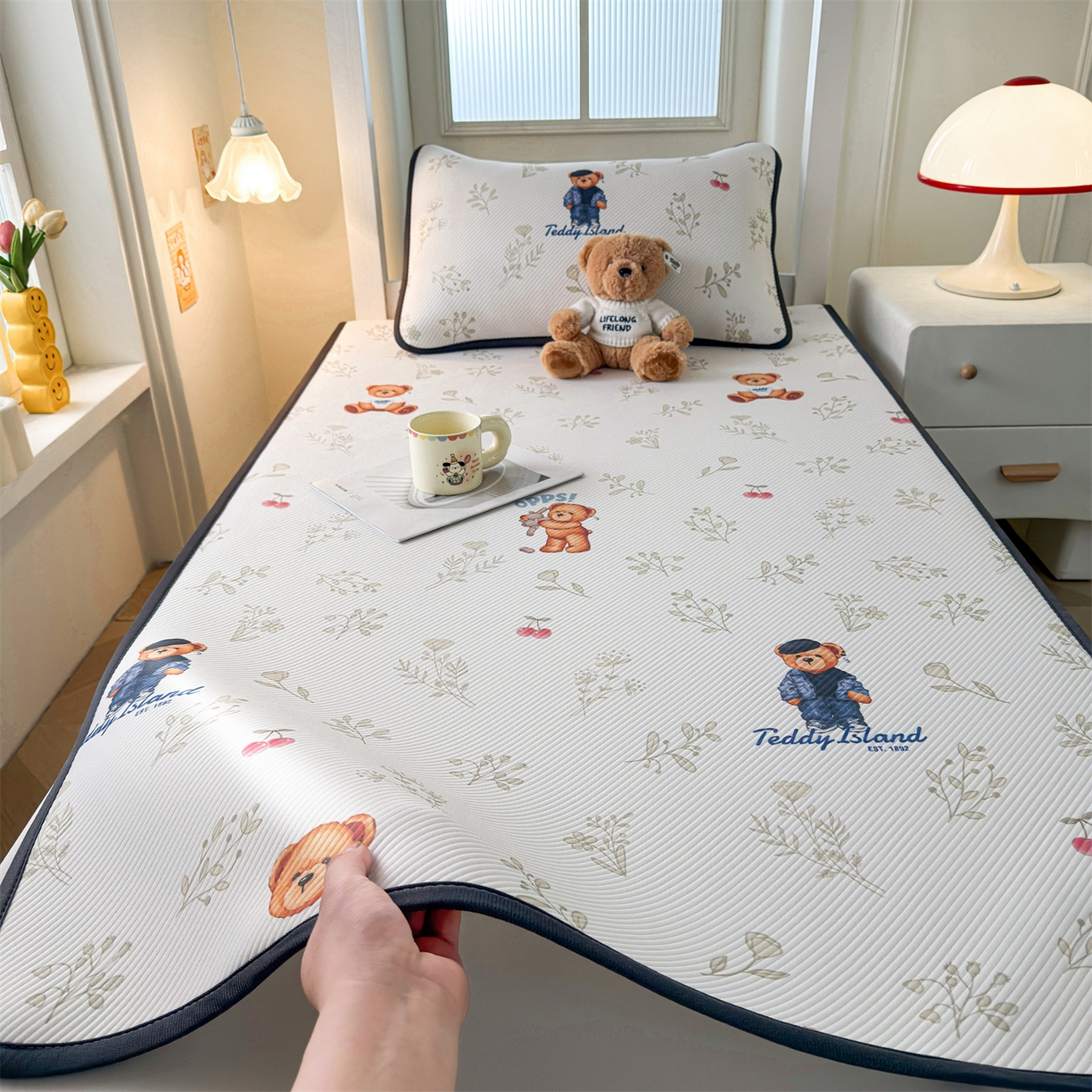 源舍家纺 2026新款泰迪爱兰系列（正版授权）A类三明治复合印花斜纹豆豆软凉席学生床 泰迪樱桃