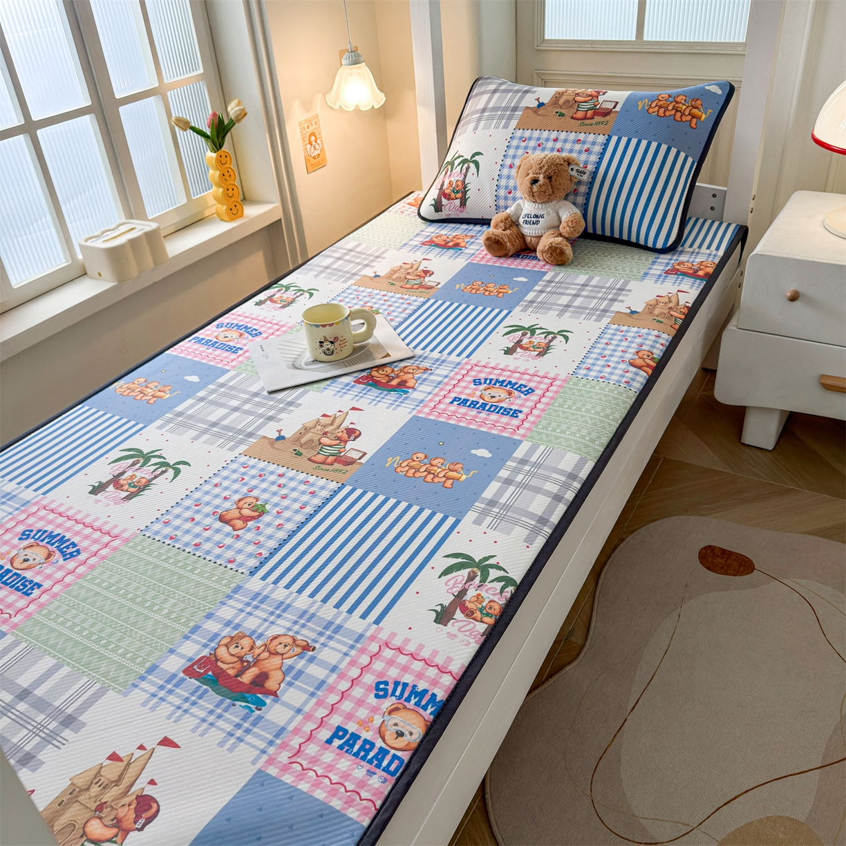 91家纺网 家纺一手货源 找家纺 源舍家纺 2026新款泰迪爱兰系列（正版授权）A类三明治复合印花斜纹豆豆软凉席学生床 泰迪区域