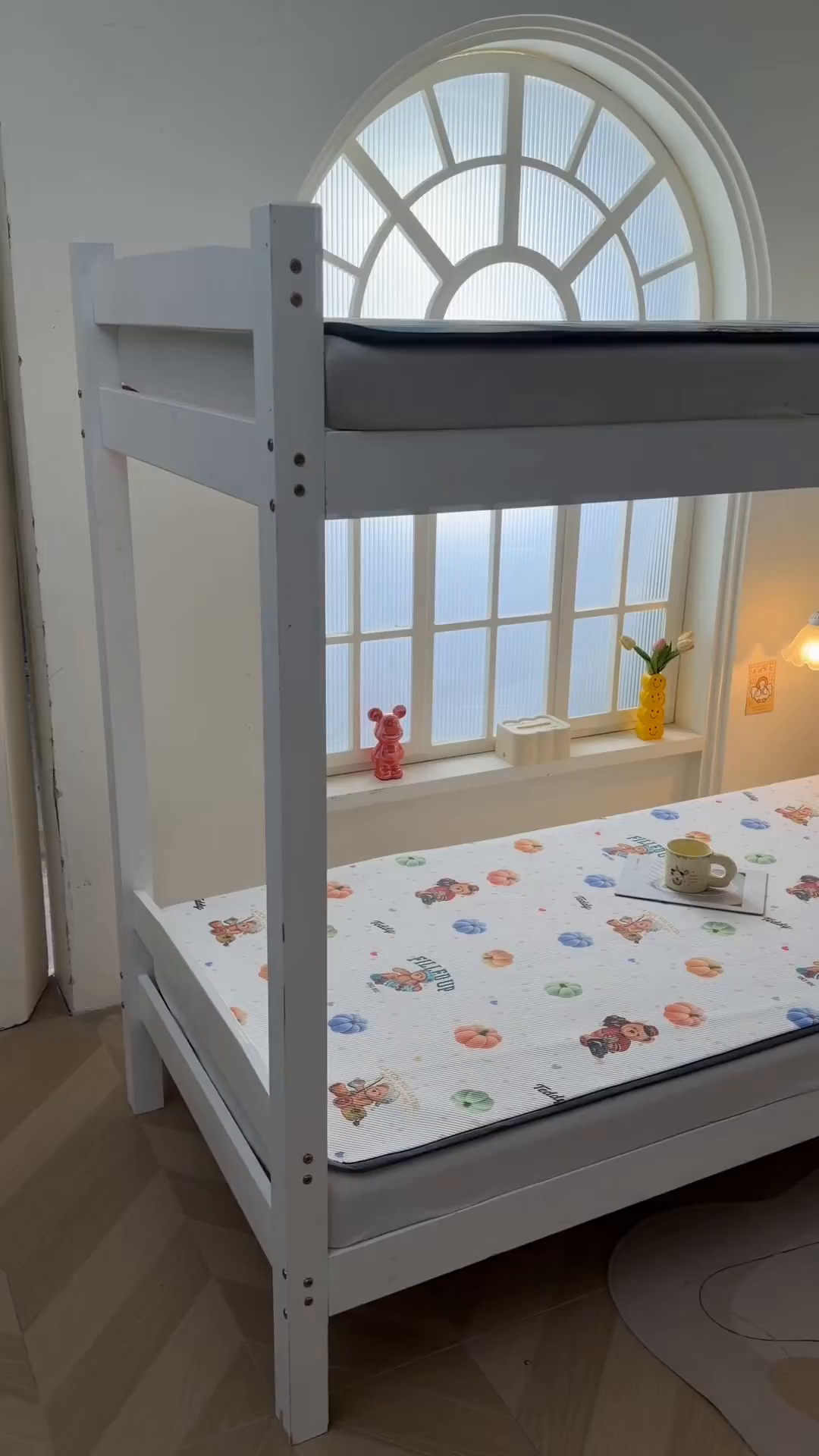 91家纺网 家纺一手货源 找家纺 源舍家纺 2026新款泰迪爱兰系列（正版授权）A类三明治复合印花斜纹豆豆软凉席学生床 泰迪南瓜仔