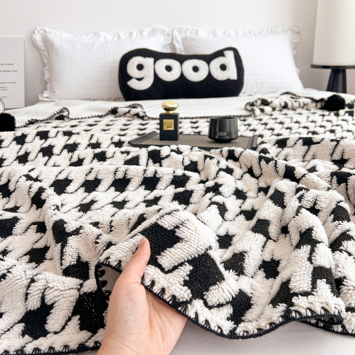 91家纺网 家纺一手货源 找家纺 （总）娜朵家纺 2026新款阳离子牛奶绒双层毛球复合毯