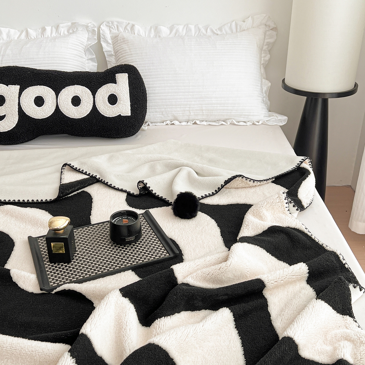 91家纺网 家纺一手货源 找家纺 娜朵家纺 2026新款阳离子牛奶绒双层毛球复合毯 波浪