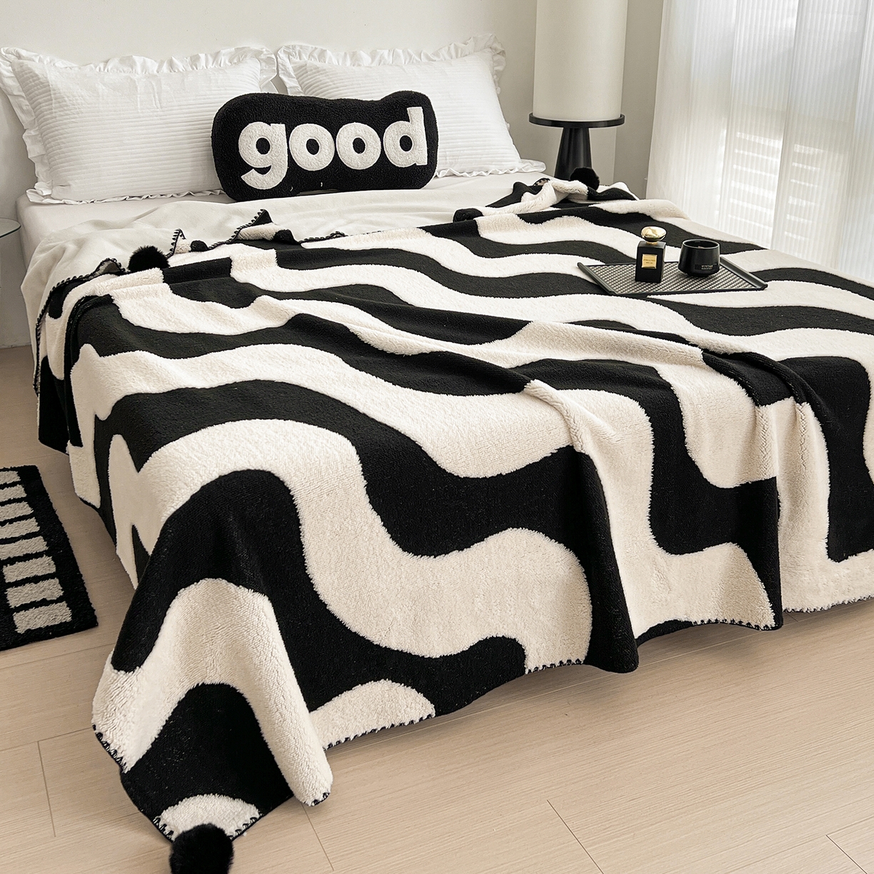 91家纺网 家纺一手货源 找家纺 娜朵家纺 2026新款阳离子牛奶绒双层毛球复合毯 波浪