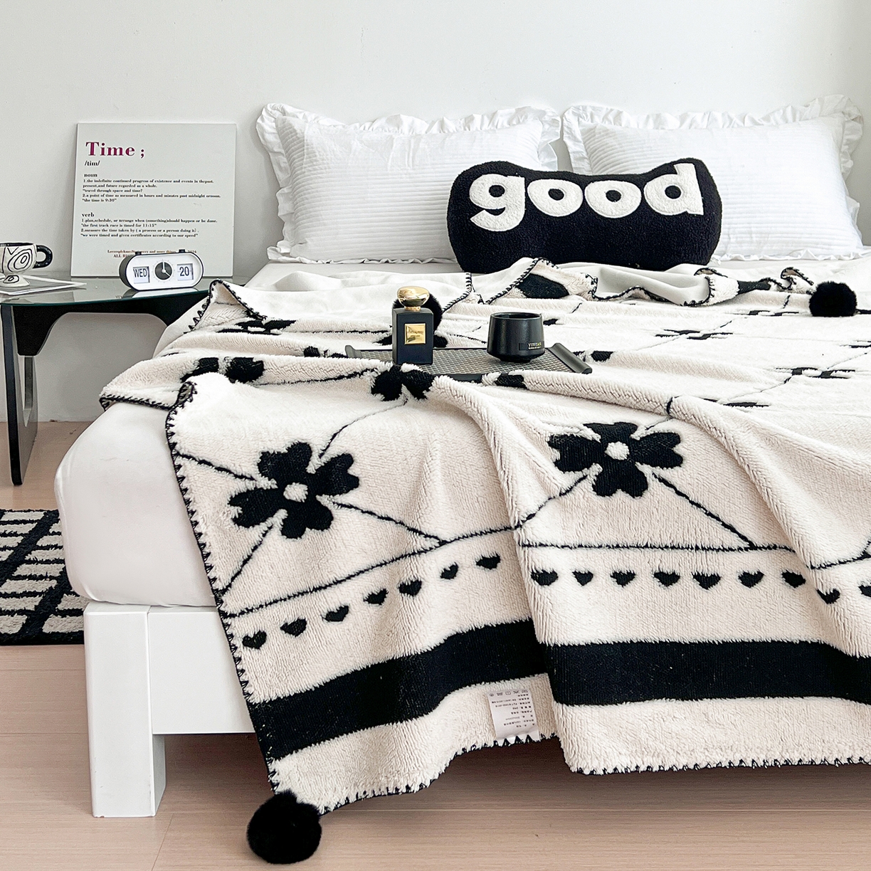 91家纺网 家纺一手货源 找家纺 娜朵家纺 2026新款阳离子牛奶绒双层毛球复合毯 齐花绽放