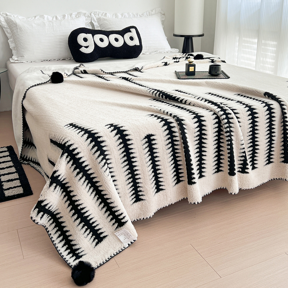 91家纺网 家纺一手货源 找家纺 娜朵家纺 2026新款阳离子牛奶绒双层毛球复合毯 步步高升