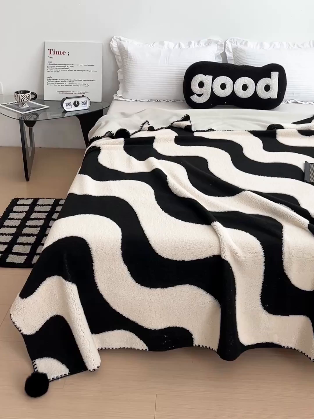 91家纺网 家纺一手货源 找家纺 娜朵家纺 2026新款阳离子牛奶绒双层毛球复合毯 波浪