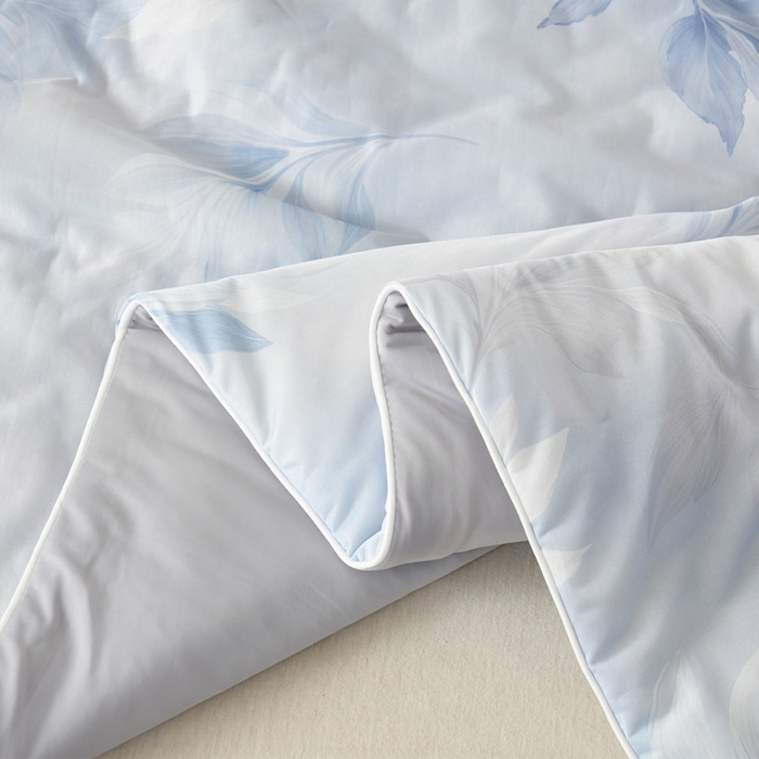 91家纺网 家纺一手货源 找家纺 曼尼 2026新款印花凉感丝夏被夏凉被 浅月