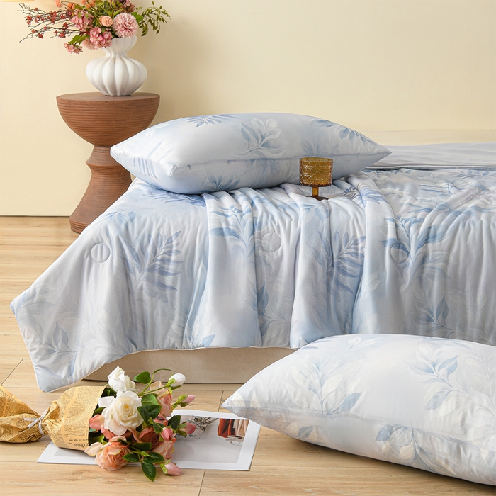 91家纺网 家纺一手货源 找家纺 曼尼 2026新款印花凉感丝夏被夏凉被 浅月