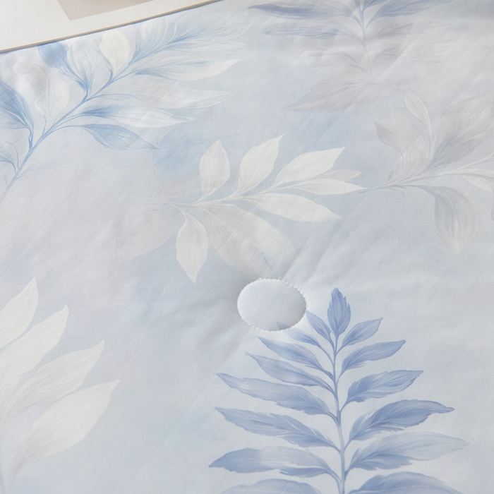 91家纺网 家纺一手货源 找家纺 曼尼 2026新款印花凉感丝夏被夏凉被 浅月