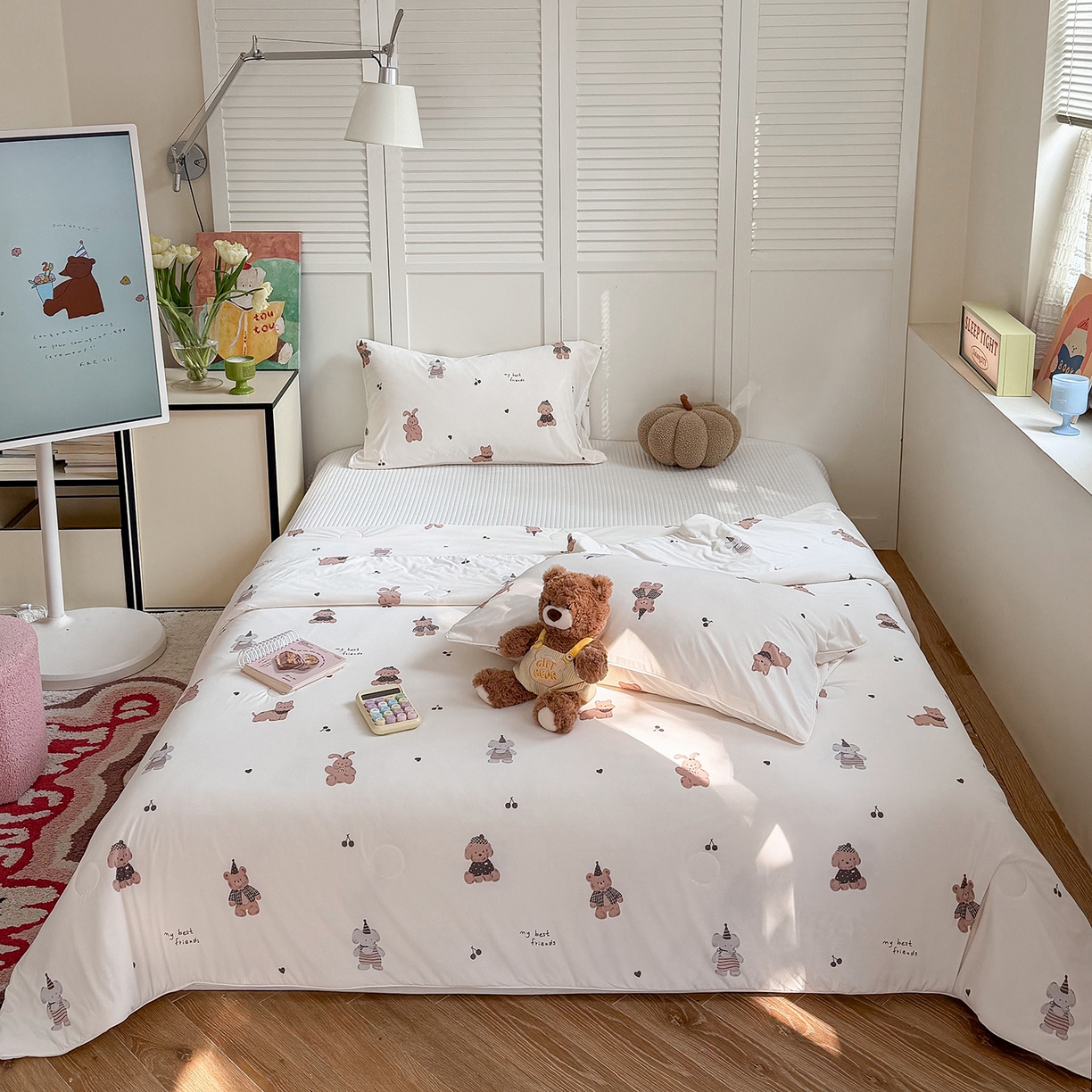 91家纺网 家纺一手货源 找家纺 金梦拉家纺 2026春夏新款锦氨凉感丝印花系列夏被空调被夏凉被 森林舞会