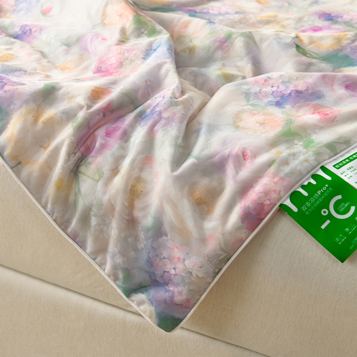 91家纺网 家纺一手货源 找家纺 曼尼 2026新款印花凉感丝夏被夏凉被 夜语