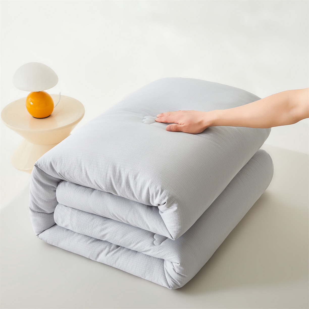 91家纺网 家纺一手货源 找家纺 眠势力 2026春夏新款皱皱纱四季被超软云朵被子春秋被芯夏凉被可机洗 云朵被-灰