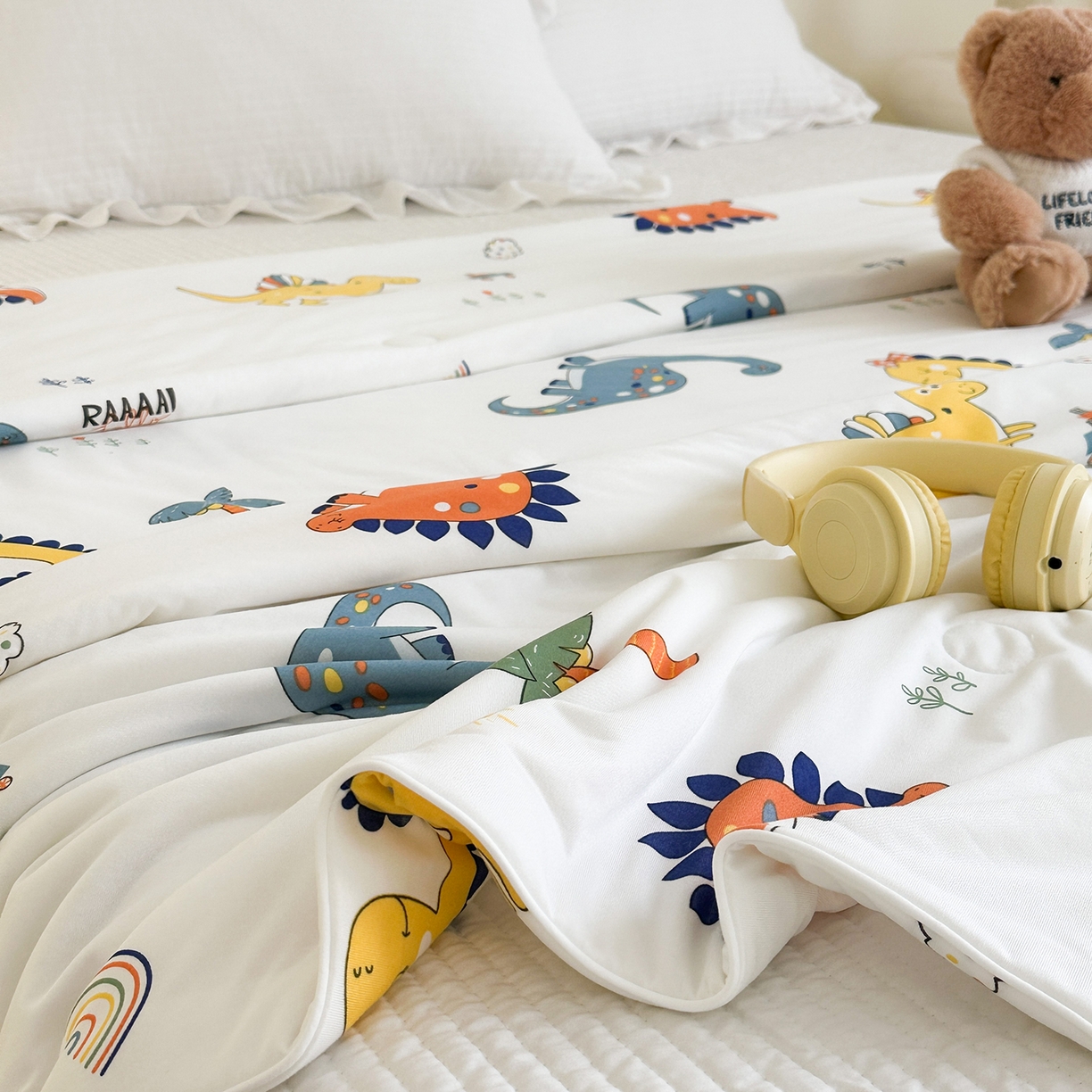 91家纺网 家纺一手货源 找家纺 尚品本色 2026年新款小清新针织棉夏被空调被 小恐龙