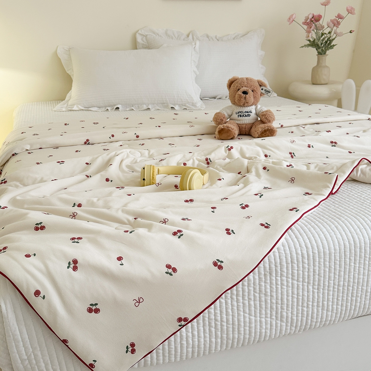 91家纺网 家纺一手货源 找家纺 尚品本色 2026年新款小清新针织棉夏被空调被 小樱桃