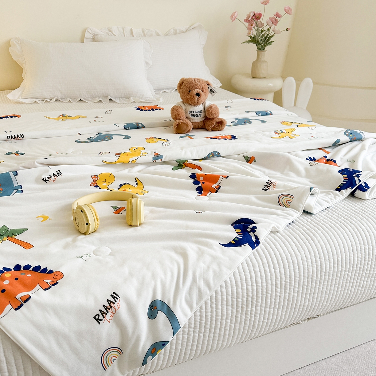 91家纺网 家纺一手货源 找家纺 尚品本色 2026年新款小清新针织棉夏被空调被 小恐龙