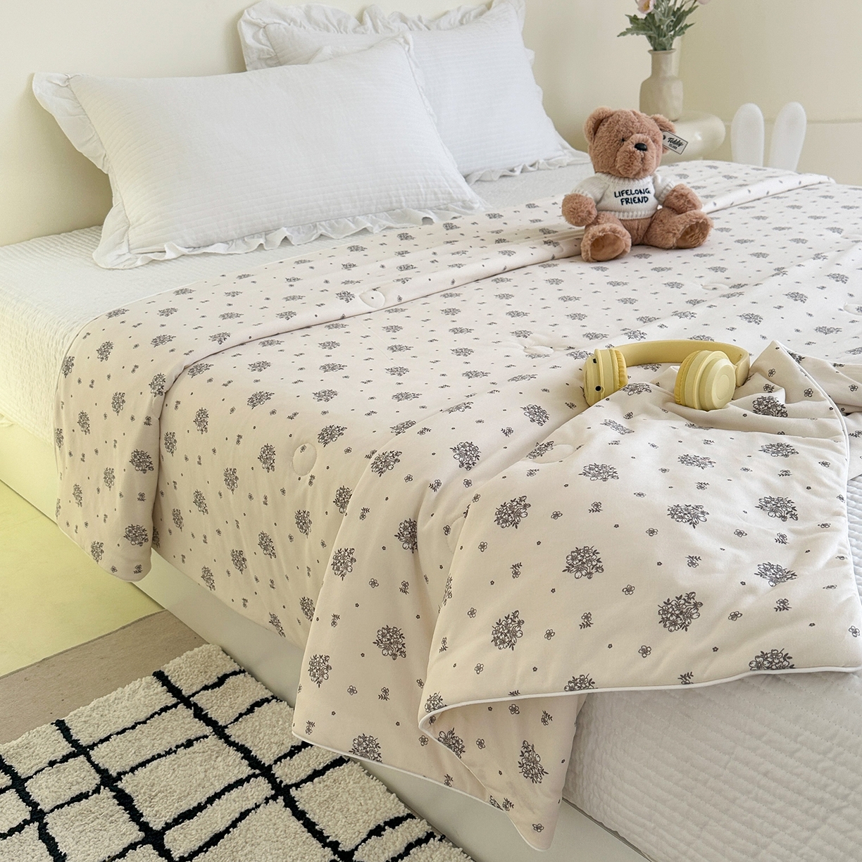 91家纺网 家纺一手货源 找家纺 尚品本色 2026年新款小清新针织棉夏被空调被 陌上花开