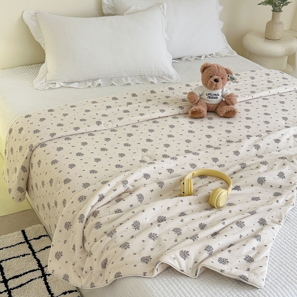 91家纺网 家纺一手货源 找家纺 尚品本色 2026年新款小清新针织棉夏被空调被 陌上花开