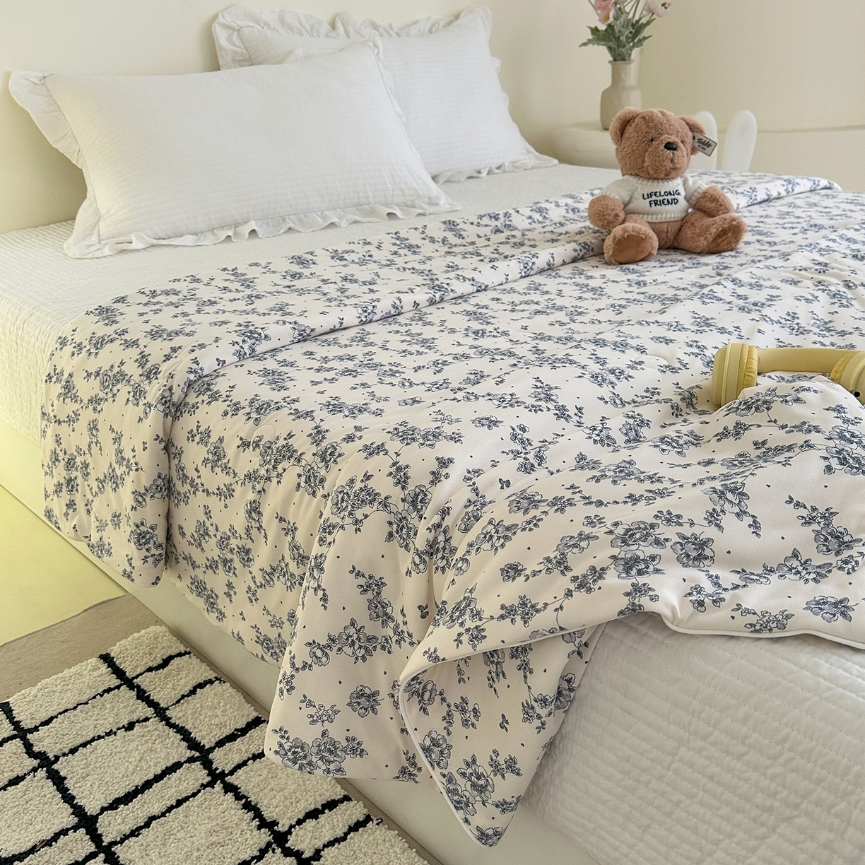 91家纺网 家纺一手货源 找家纺 尚品本色 2026年新款小清新针织棉夏被空调被 水墨嫣然