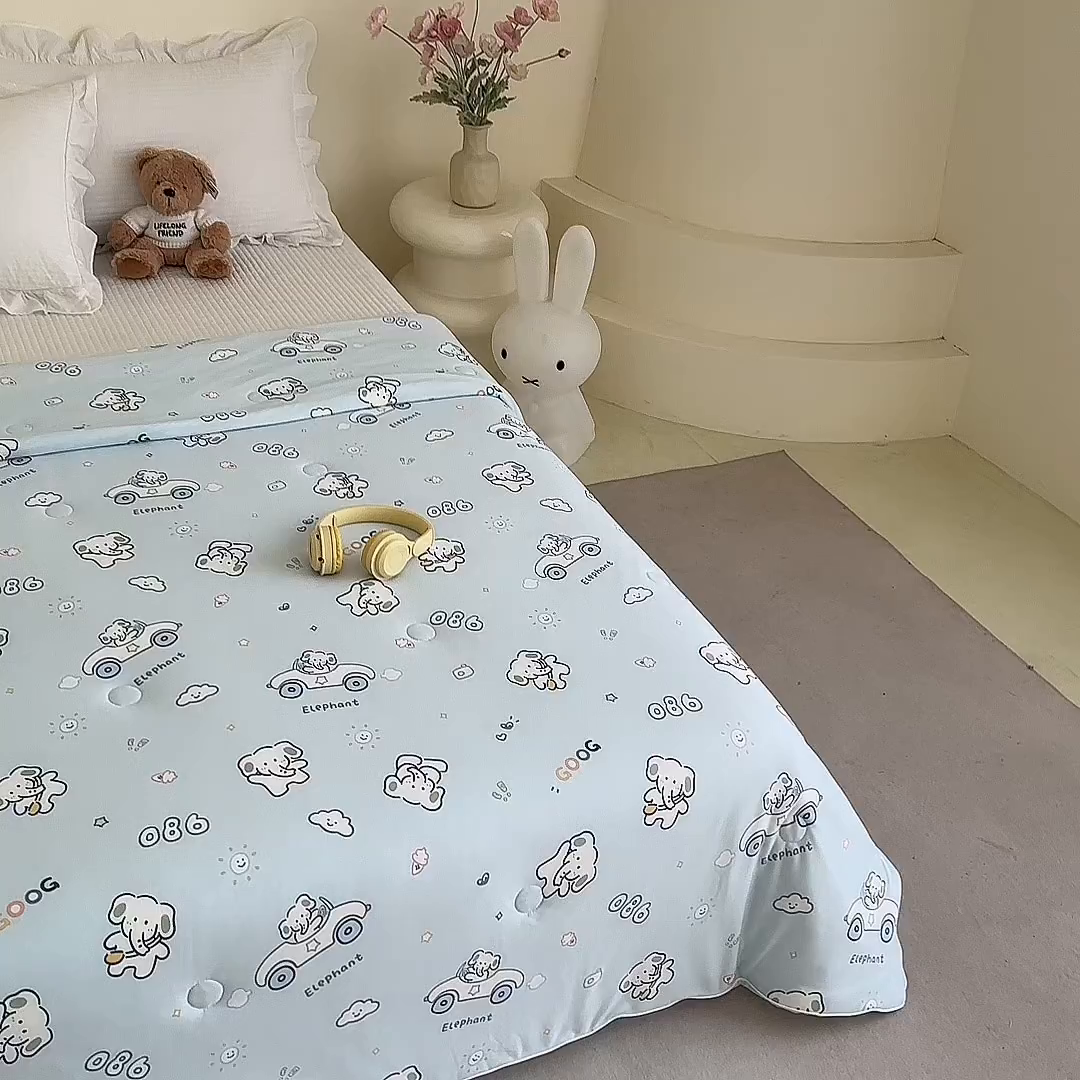 91家纺网 家纺一手货源 找家纺 尚品本色 2026年新款小清新针织棉夏被空调被 蓝色小象