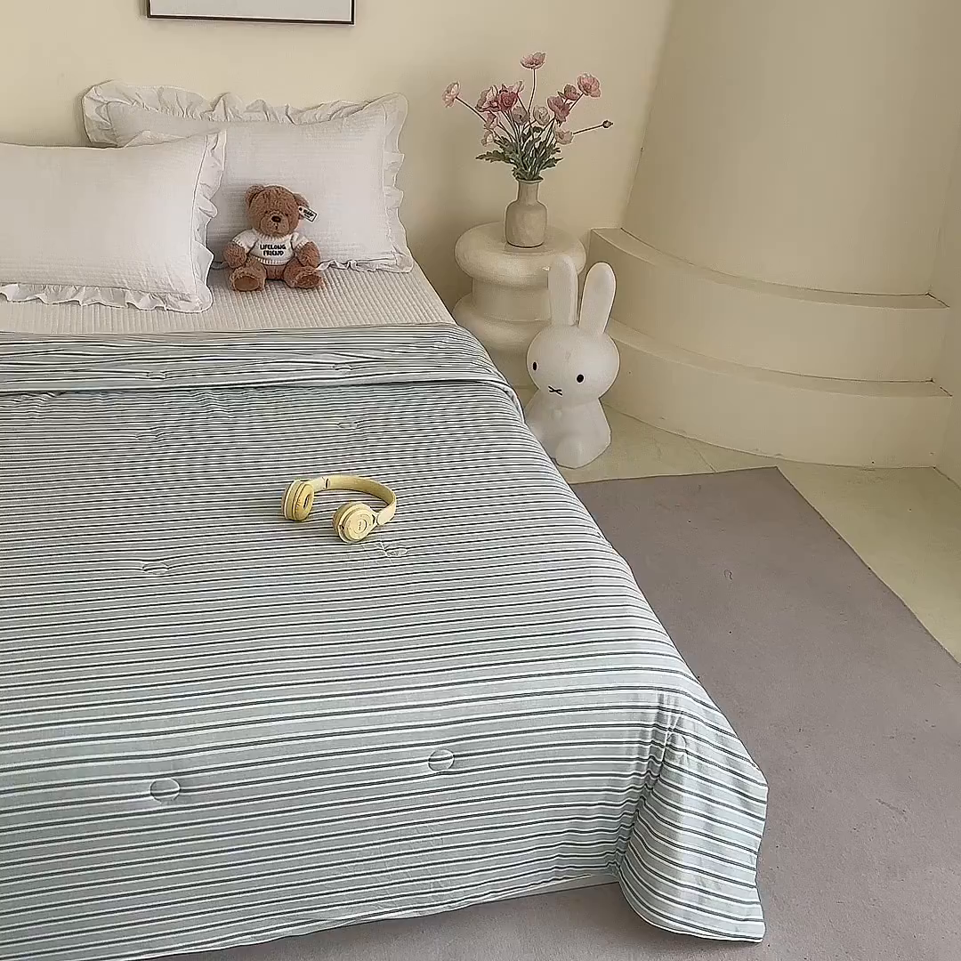 91家纺网 家纺一手货源 找家纺 尚品本色 2026年新款小清新针织棉夏被空调被 条纹兰