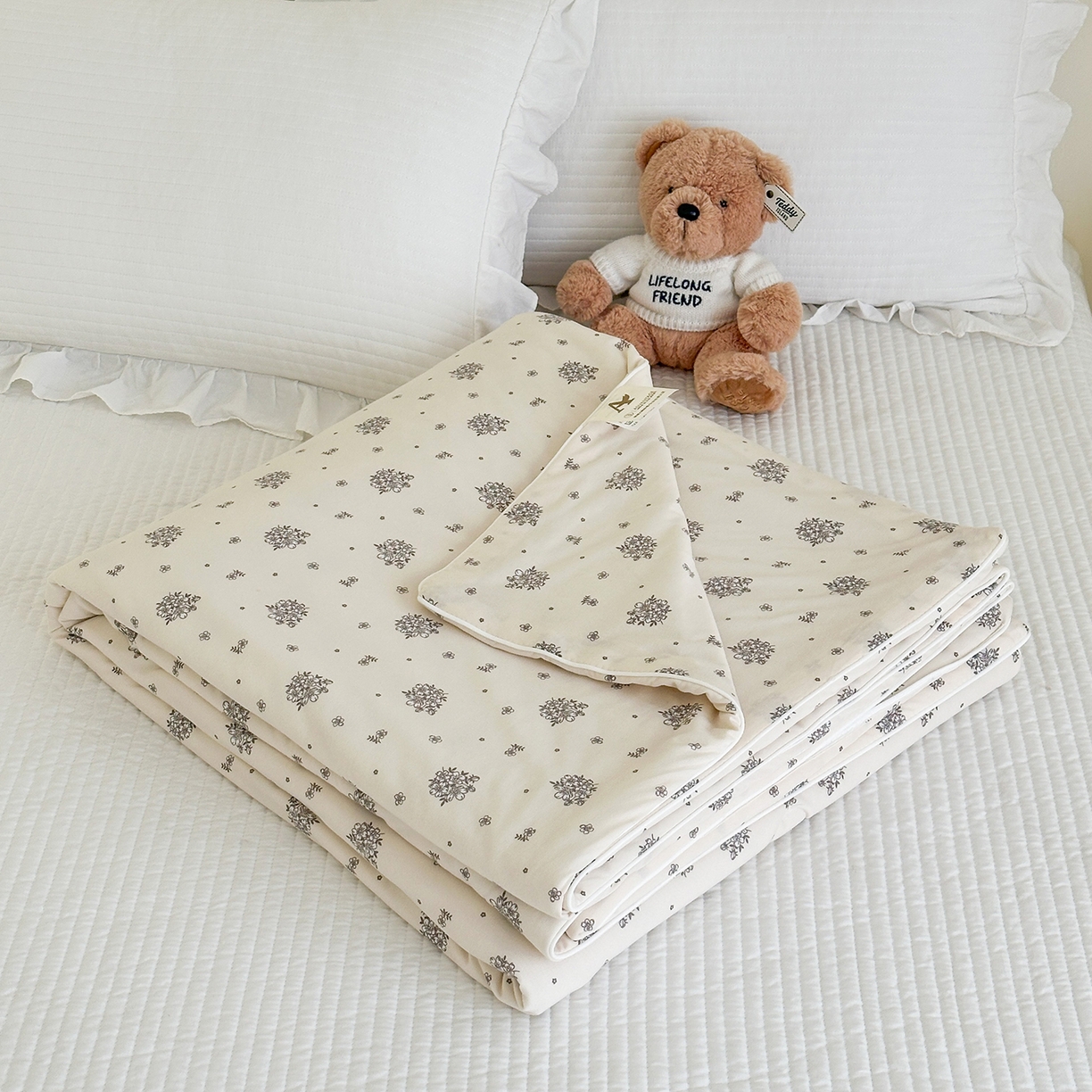 91家纺网 家纺一手货源 找家纺 尚品本色 2026年新款小清新针织棉夏被空调被 陌上花开