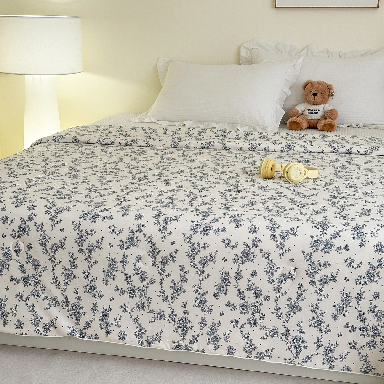 91家纺网 家纺一手货源 找家纺 尚品本色 2026年新款小清新针织棉夏被空调被 水墨嫣然