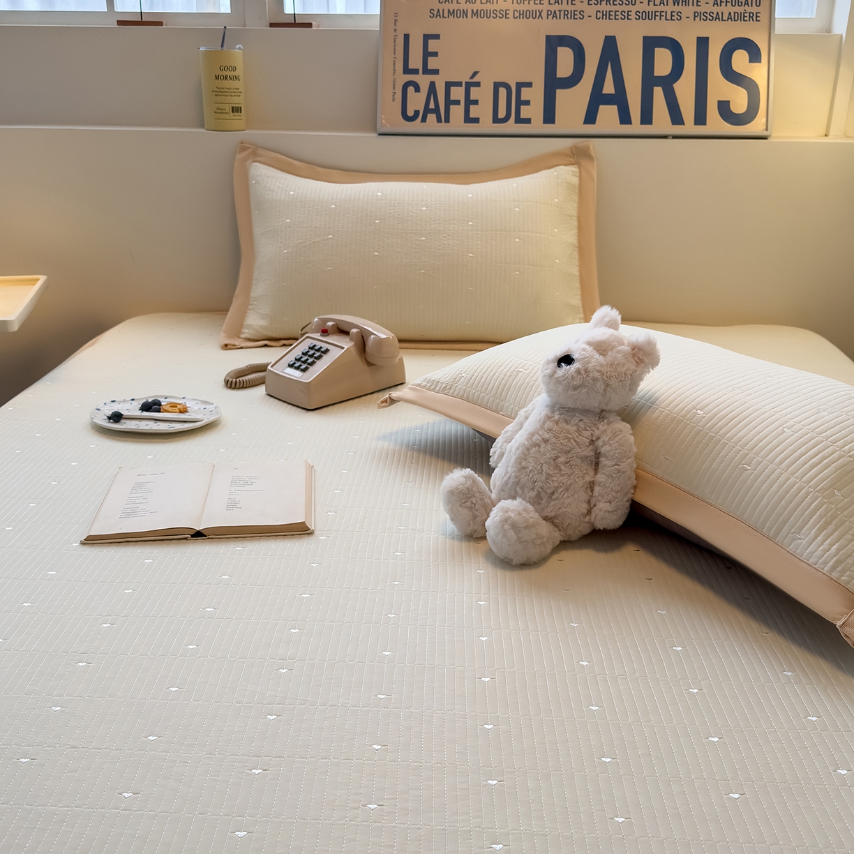 91家纺网 家纺一手货源 找家纺 懒猫家纺 2026新款满天星绗绣莫兰迪色系床席床笠款凉席 香草布蕾-床席款