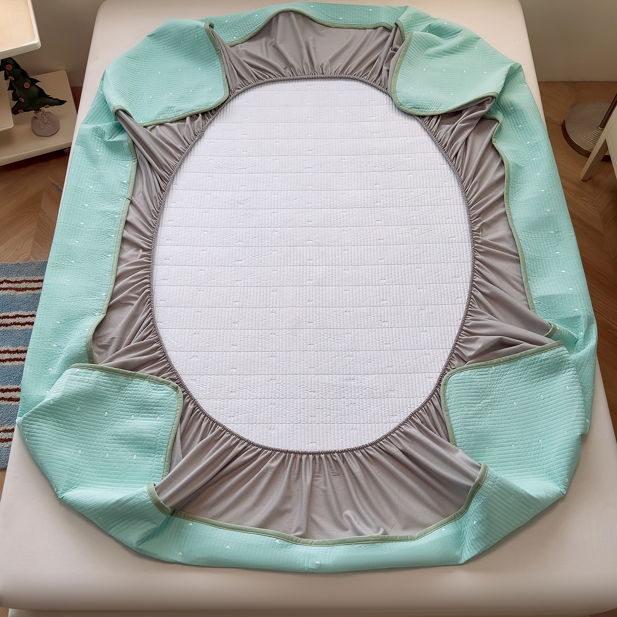 91家纺网 家纺一手货源 找家纺 懒猫家纺 2026新款满天星绗绣莫兰迪色系床席床笠款凉席 生椰抹茶-床笠款