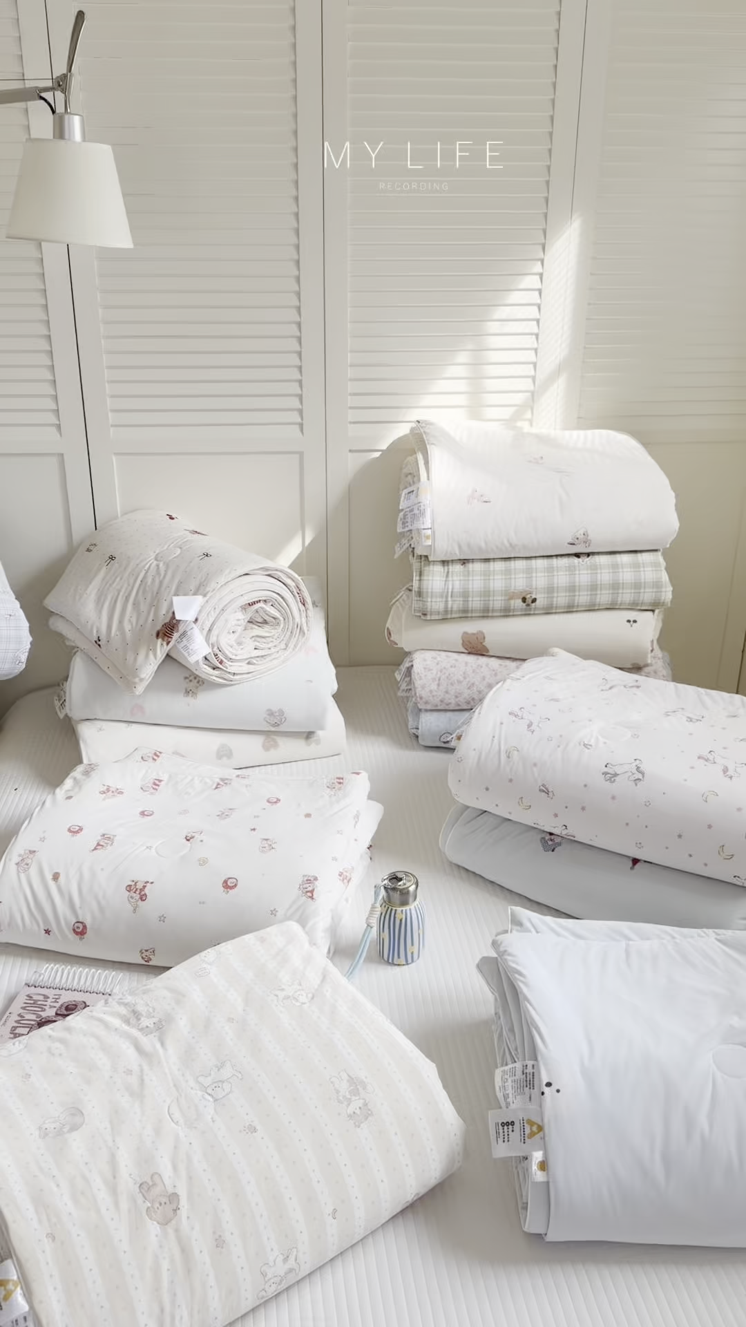 91家纺网 家纺一手货源 找家纺 金梦拉家纺 2026春夏新款锦氨凉感丝印花系列夏被空调被夏凉被 组合图仅供参考不可下单