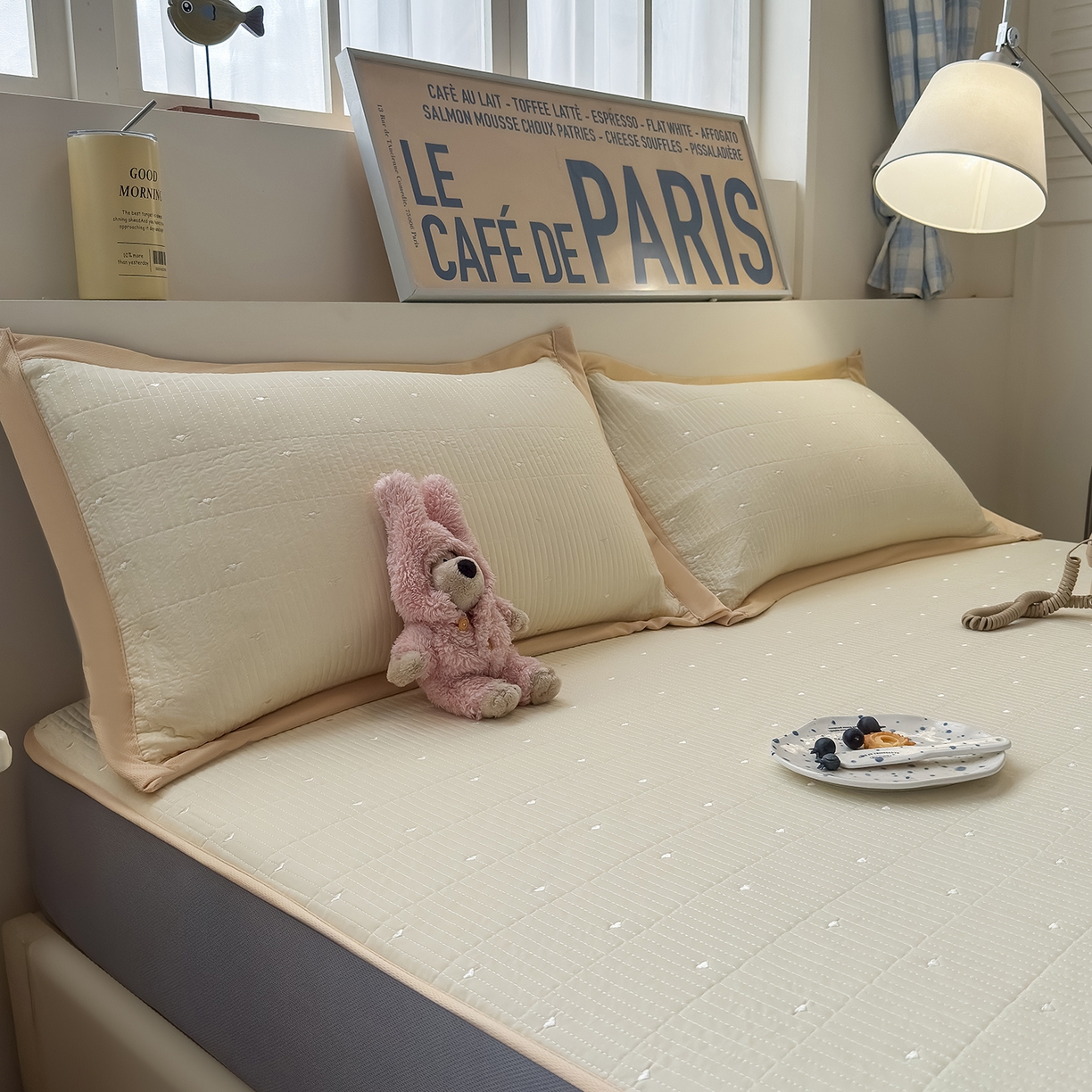 91家纺网 家纺一手货源 找家纺 懒猫家纺 2026新款满天星绗绣莫兰迪色系床席床笠款凉席 香草布蕾-床笠款