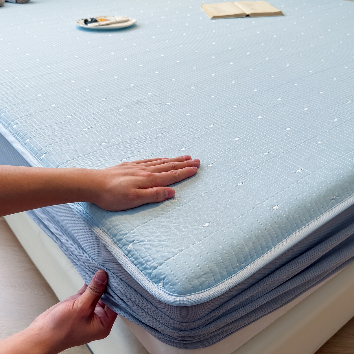 91家纺网 家纺一手货源 找家纺 懒猫家纺 2026新款满天星绗绣莫兰迪色系床席床笠款凉席 海盐气泡-床笠款