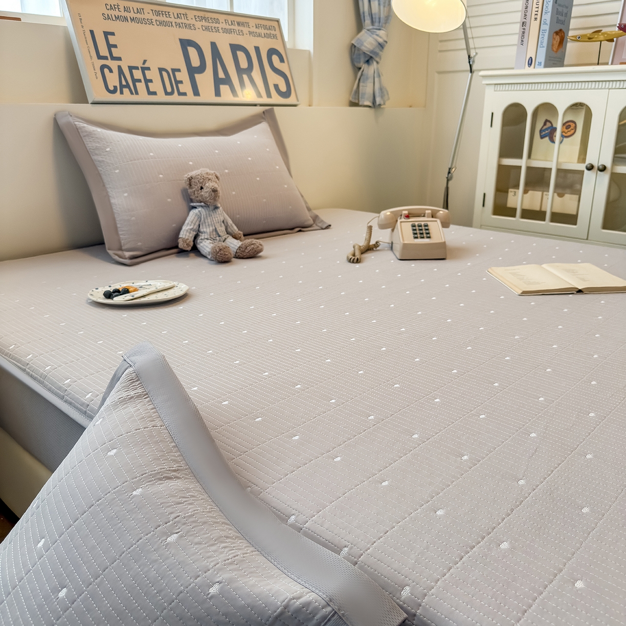 91家纺网 家纺一手货源 找家纺 懒猫家纺 2026新款满天星绗绣莫兰迪色系床席床笠款凉席 椰子灰-床笠款