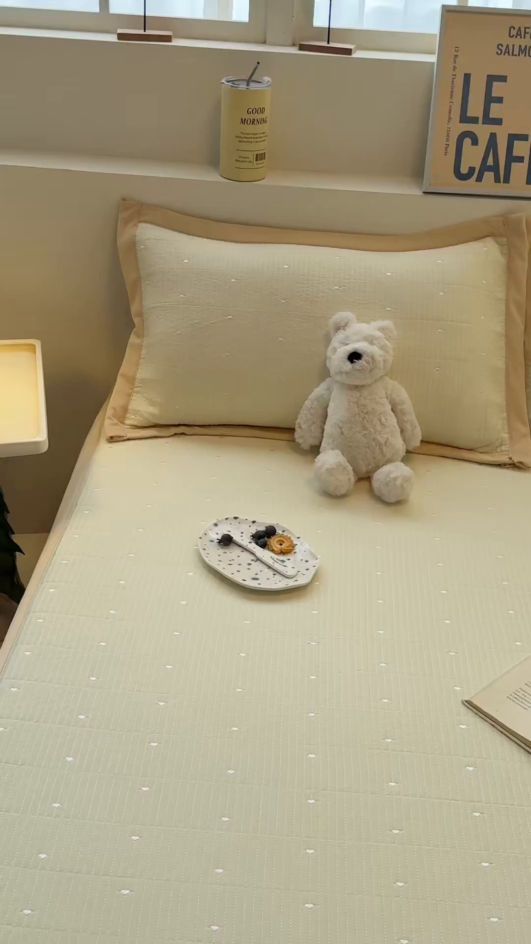 91家纺网 家纺一手货源 找家纺 懒猫家纺 2026新款满天星绗绣莫兰迪色系床席床笠款凉席 香草布蕾-床席款