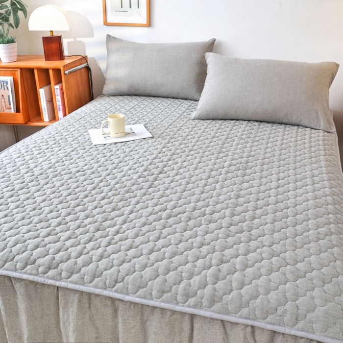 91家纺网 家纺一手货源 找家纺 欧妮家纺 2026新款全棉色织水洗棉夹棉床裙 全棉色织水洗棉-烟灰