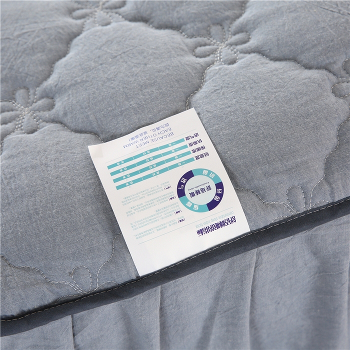 91家纺网 家纺一手货源 找家纺 欧妮家纺 2026新款全棉色织水洗棉夹棉床裙 日式水洗棉夹棉床裙J-浅蓝