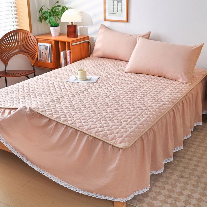 91家纺网 家纺一手货源 找家纺 欧妮家纺 2026新款全棉色织水洗棉夹棉床裙 全棉色织水洗棉-卡其