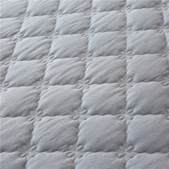 91家纺网 家纺一手货源 找家纺 欧妮家纺 2026新款全棉色织水洗棉夹棉床裙 日式水洗棉夹棉床裙J-浅蓝