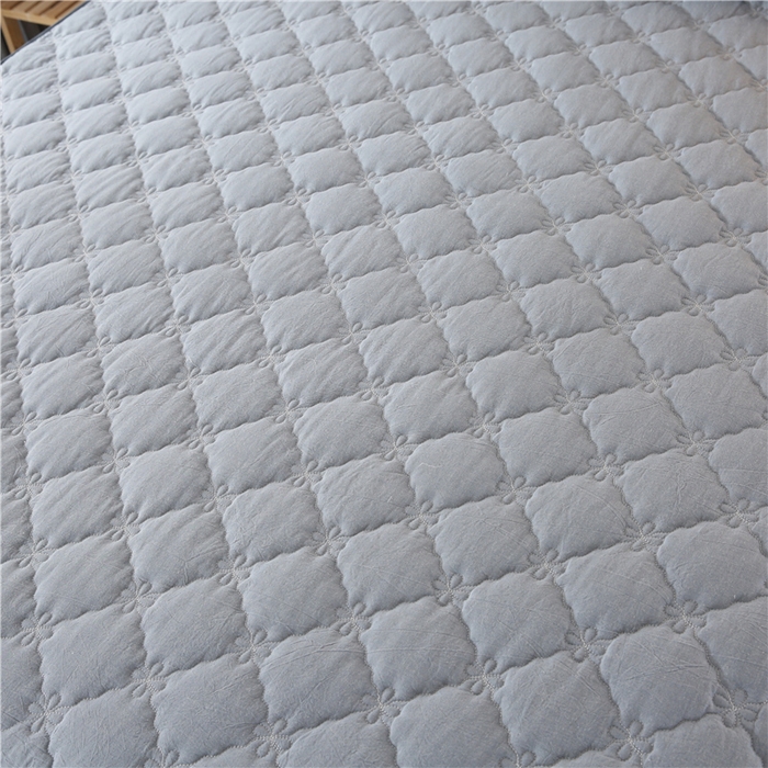 91家纺网 家纺一手货源 找家纺 欧妮家纺 2026新款全棉色织水洗棉夹棉床裙 日式水洗棉夹棉床裙J-浅蓝