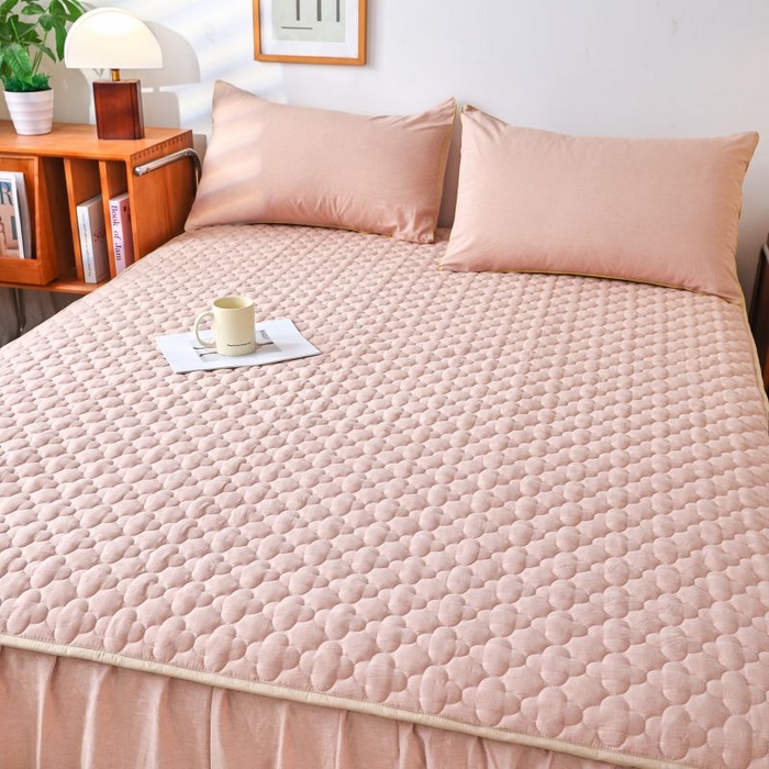 91家纺网 家纺一手货源 找家纺 欧妮家纺 2026新款全棉色织水洗棉夹棉床裙 全棉色织水洗棉-卡其