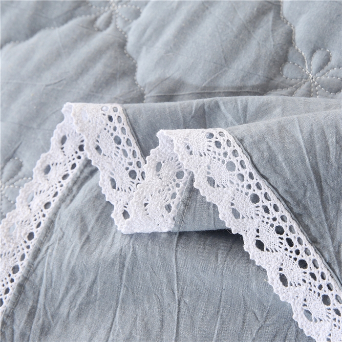 91家纺网 家纺一手货源 找家纺 欧妮家纺 2026新款全棉色织水洗棉夹棉床裙 日式水洗棉夹棉床裙J-浅蓝