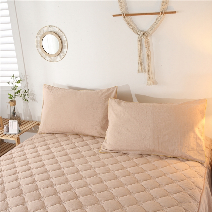 91家纺网 家纺一手货源 找家纺 欧妮家纺 2026新款全棉色织水洗棉夹棉床裙 日式水洗棉夹棉床裙J-浅咖