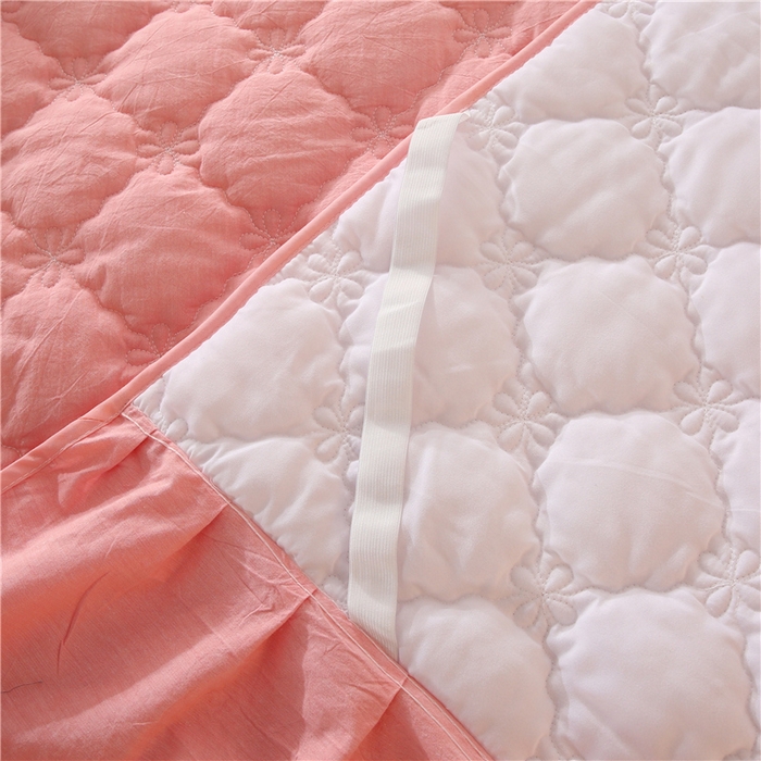 91家纺网 家纺一手货源 找家纺 欧妮家纺 2026新款全棉色织水洗棉夹棉床裙 日式水洗棉夹棉床裙J-西瓜红