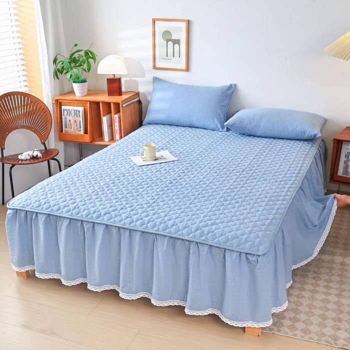 91家纺网 家纺一手货源 找家纺 欧妮家纺 2026新款全棉色织水洗棉夹棉床裙 全棉色织水洗棉-水兰