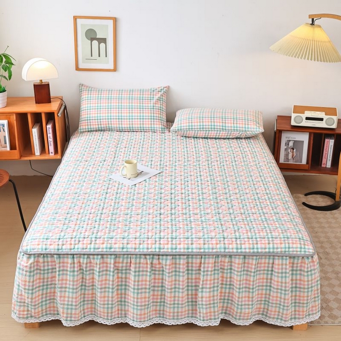 91家纺网 家纺一手货源 找家纺 欧妮家纺 2026新款全棉色织水洗棉夹棉床裙 全棉色织水洗棉-冰淇淋