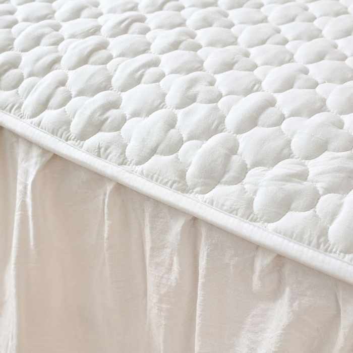 91家纺网 家纺一手货源 找家纺 欧妮家纺 2026新款全棉色织水洗棉夹棉床裙 全棉色织水洗棉-白雪公主