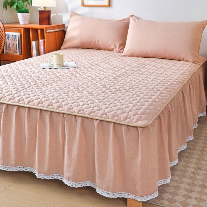 91家纺网 家纺一手货源 找家纺 欧妮家纺 2026新款全棉色织水洗棉夹棉床裙 全棉色织水洗棉-卡其