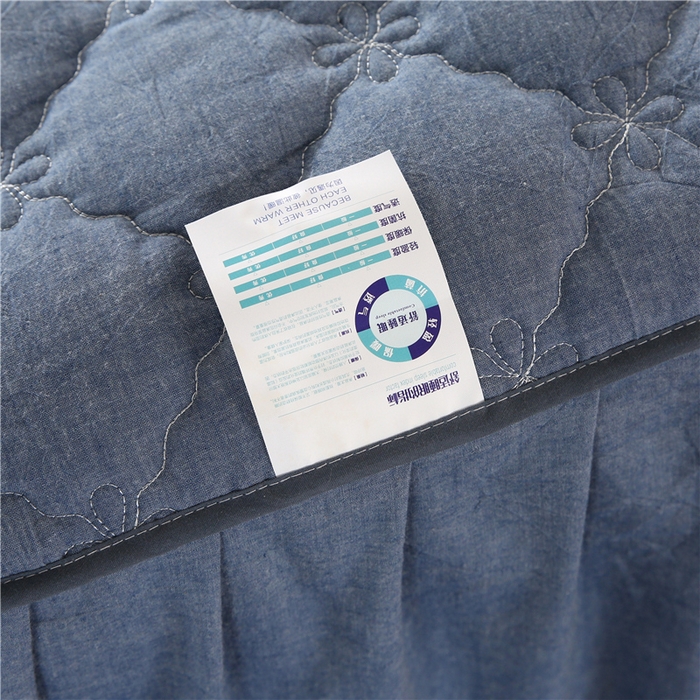 91家纺网 家纺一手货源 找家纺 欧妮家纺 2026新款全棉色织水洗棉夹棉床裙 日式水洗棉夹棉床裙J-牛仔蓝