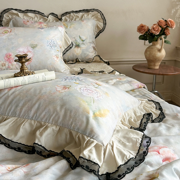 91家纺网 家纺一手货源 找家纺 网红馆（ck家纺） 2026春夏新款复古印花巴黎纱床盖夏凉被空调被夏被四件套 绚丽梦境 卡其